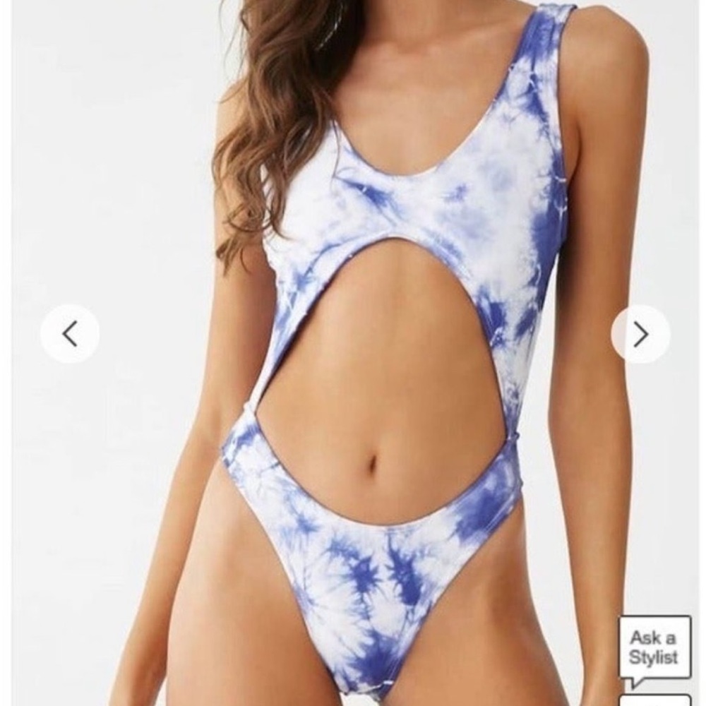 Tie Dye One Piece Cutout Swimsuit Size Small
